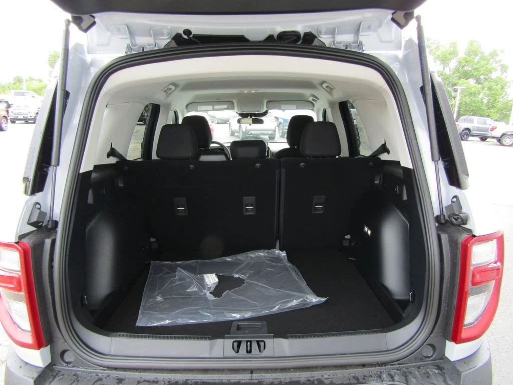 New 2026 Space White Metallic Ford Big Bend® image 9