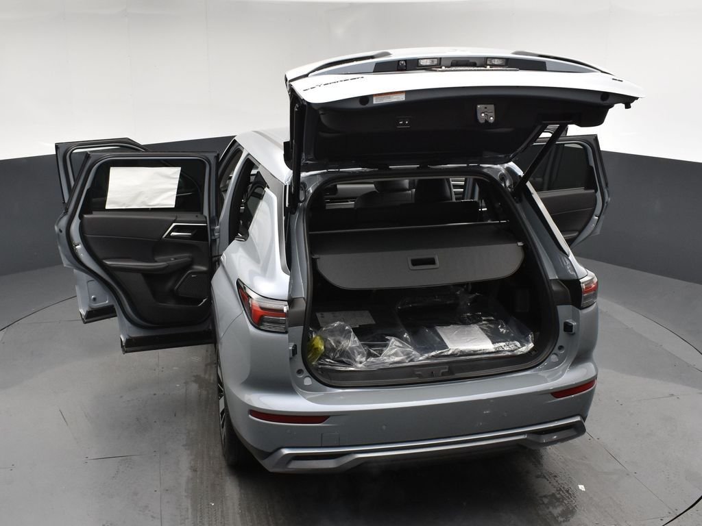 New 2026 Gray Mitsubishi SE image 26