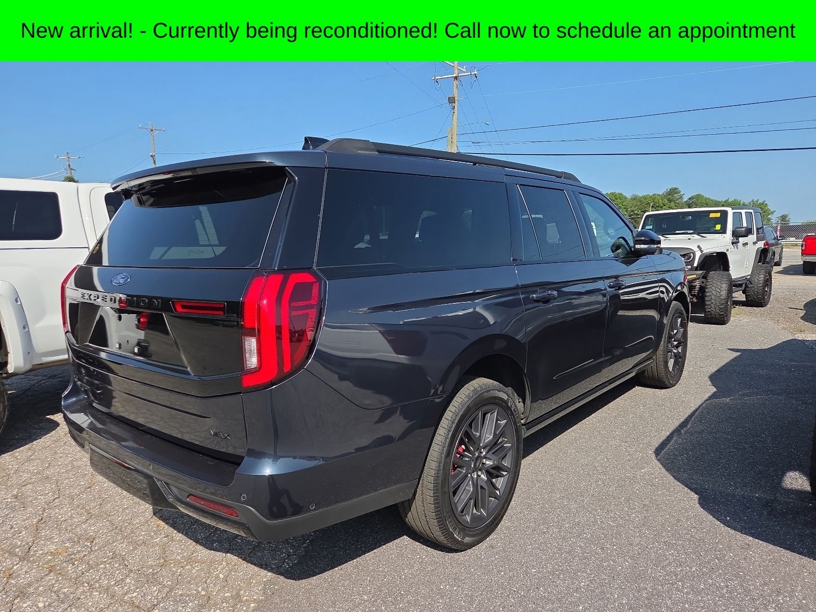 Used 2025 Blue Metallic Ford Platinum image 7