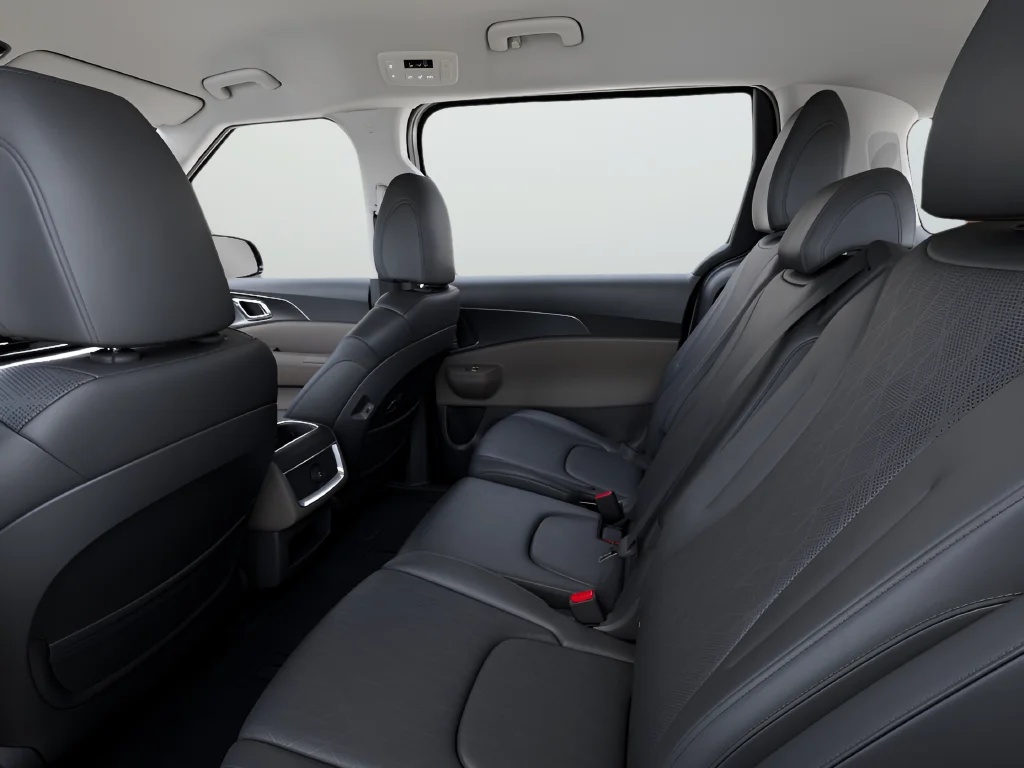 New 2027 Silver Kia LXS image 13