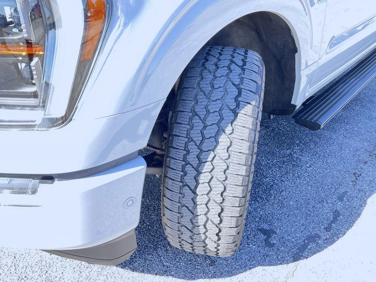 Certified Used 2023 White Ford Platinum image 23