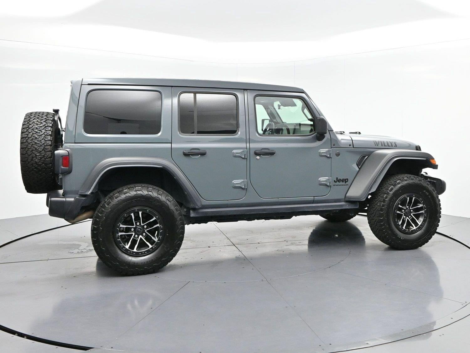 Used 2025 Anvil Clearcoat Jeep Willys image 7