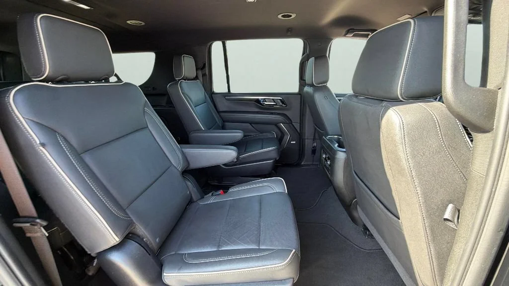 Used 2025 Black Chevrolet Premier image 32