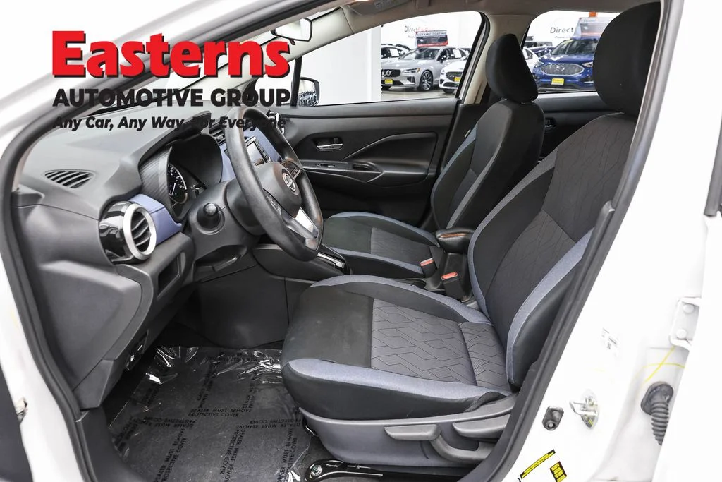 Used 2024 White Nissan 1.6 SV image 14