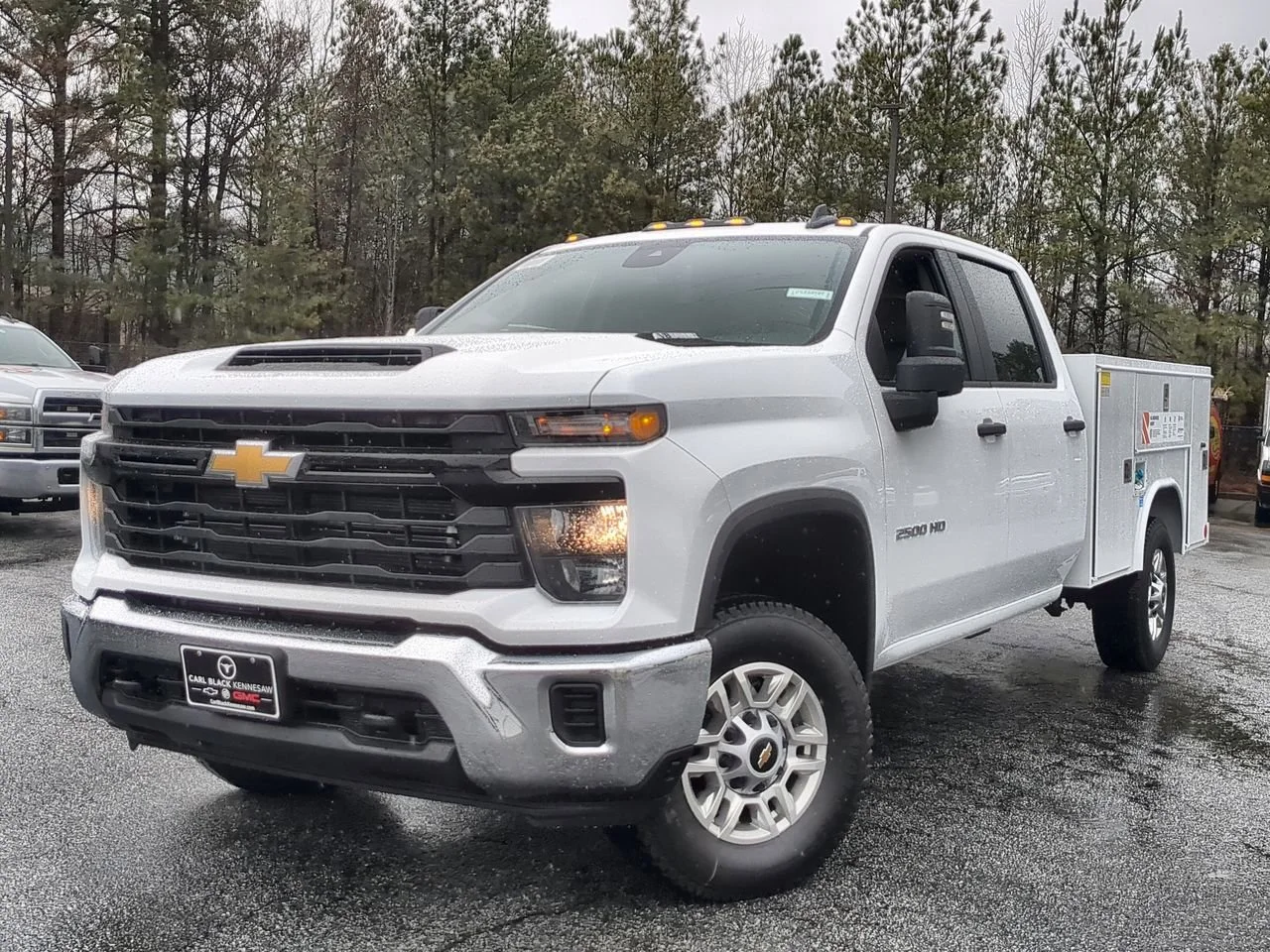 New 2026 Summit White Chevrolet WT image 1