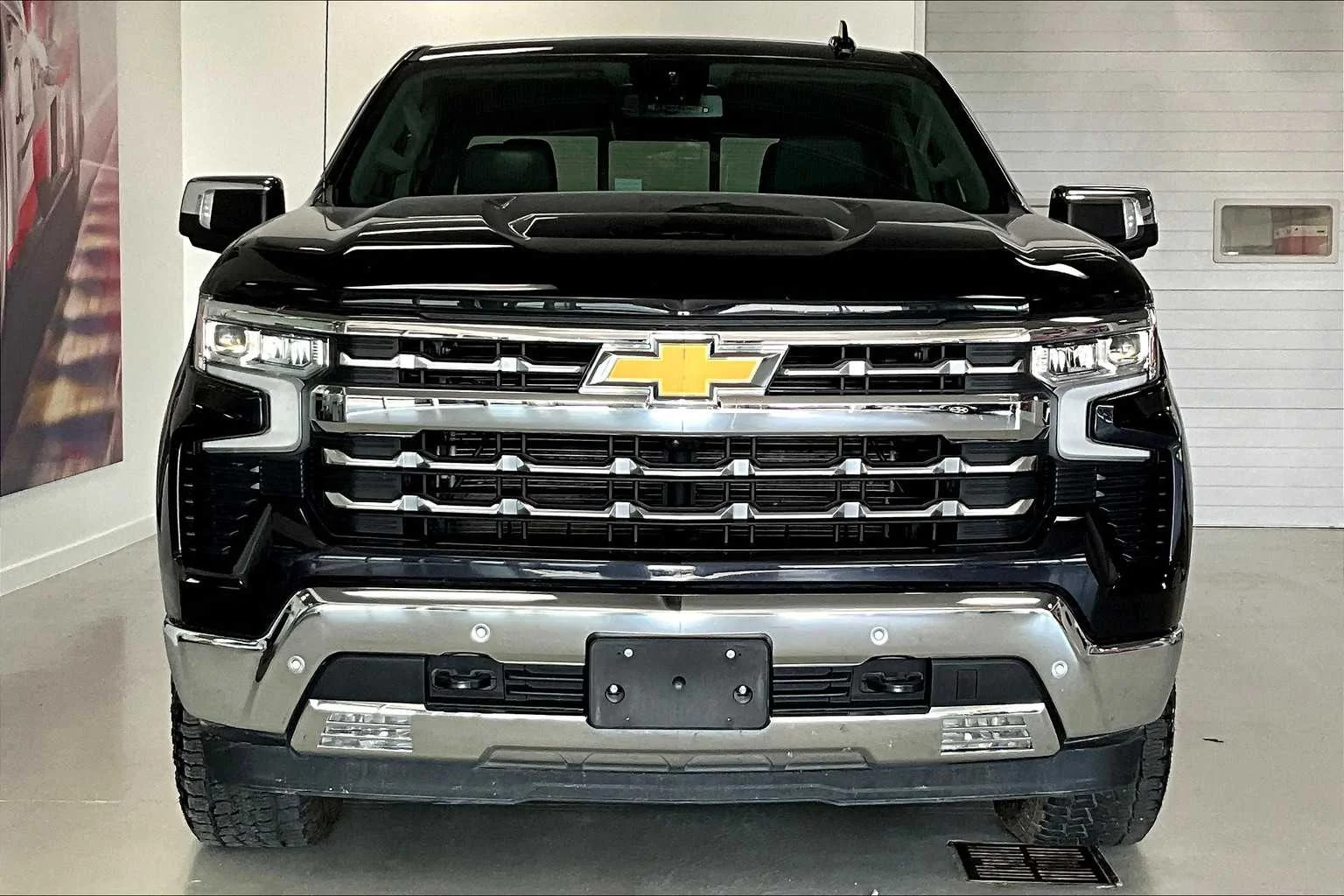 2022 Chevrolet Silverado 1500 LTZ - Photo 6