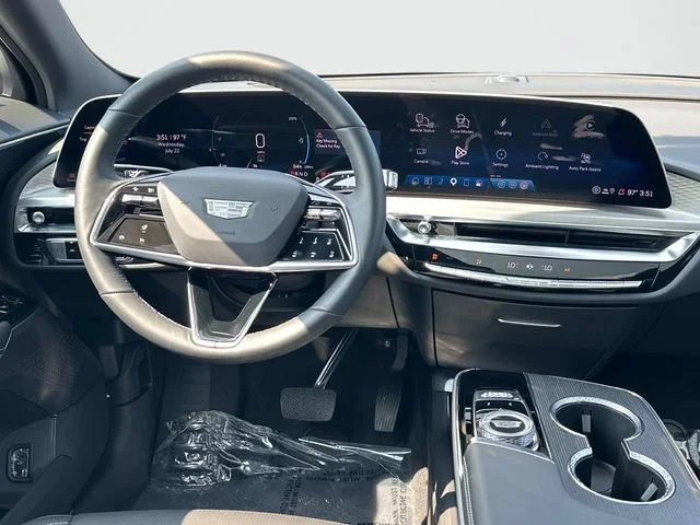 Used 2025 Cadillac LYRIQ Luxury 1 with VIN 1GYKPNRL8SZ310064 for sale in Bethesda, MD