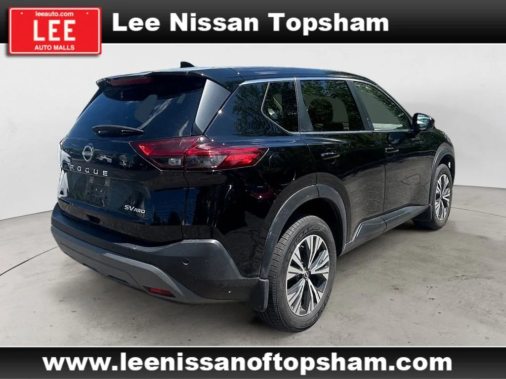 Used 2023 Super Black Nissan SV image 6