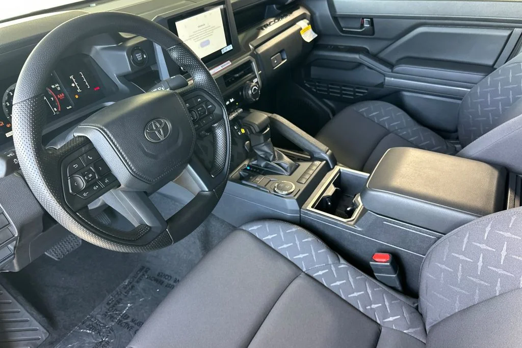 New 2026 Ice Cap Toyota  SR5 image 10