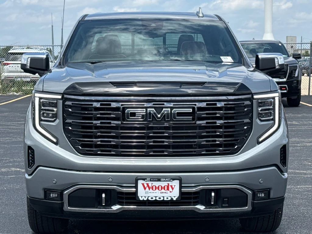 2026 GMC Sierra 1500 Denali Ultimate - Photo 4