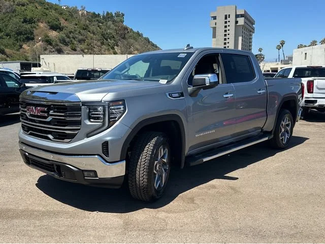 2026 GMC Sierra 1500 SLT - Photo 10