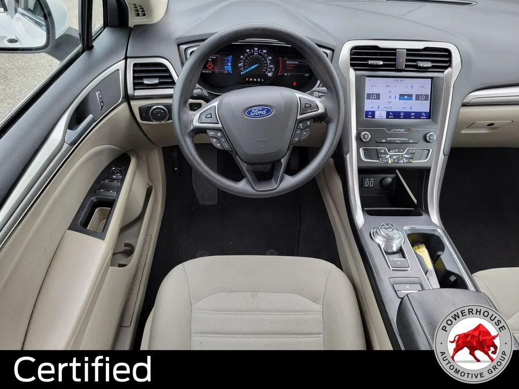 Used 2020 White Ford SE image 18