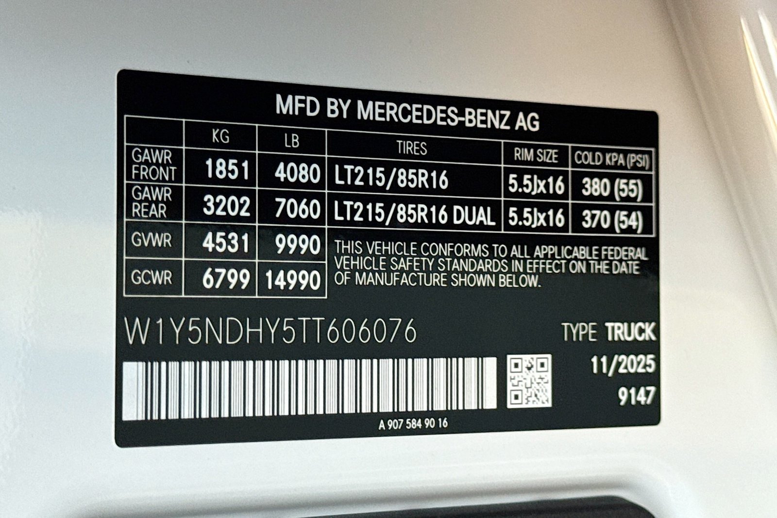 New 2026 Arctic White Mercedes-Benz  image 27