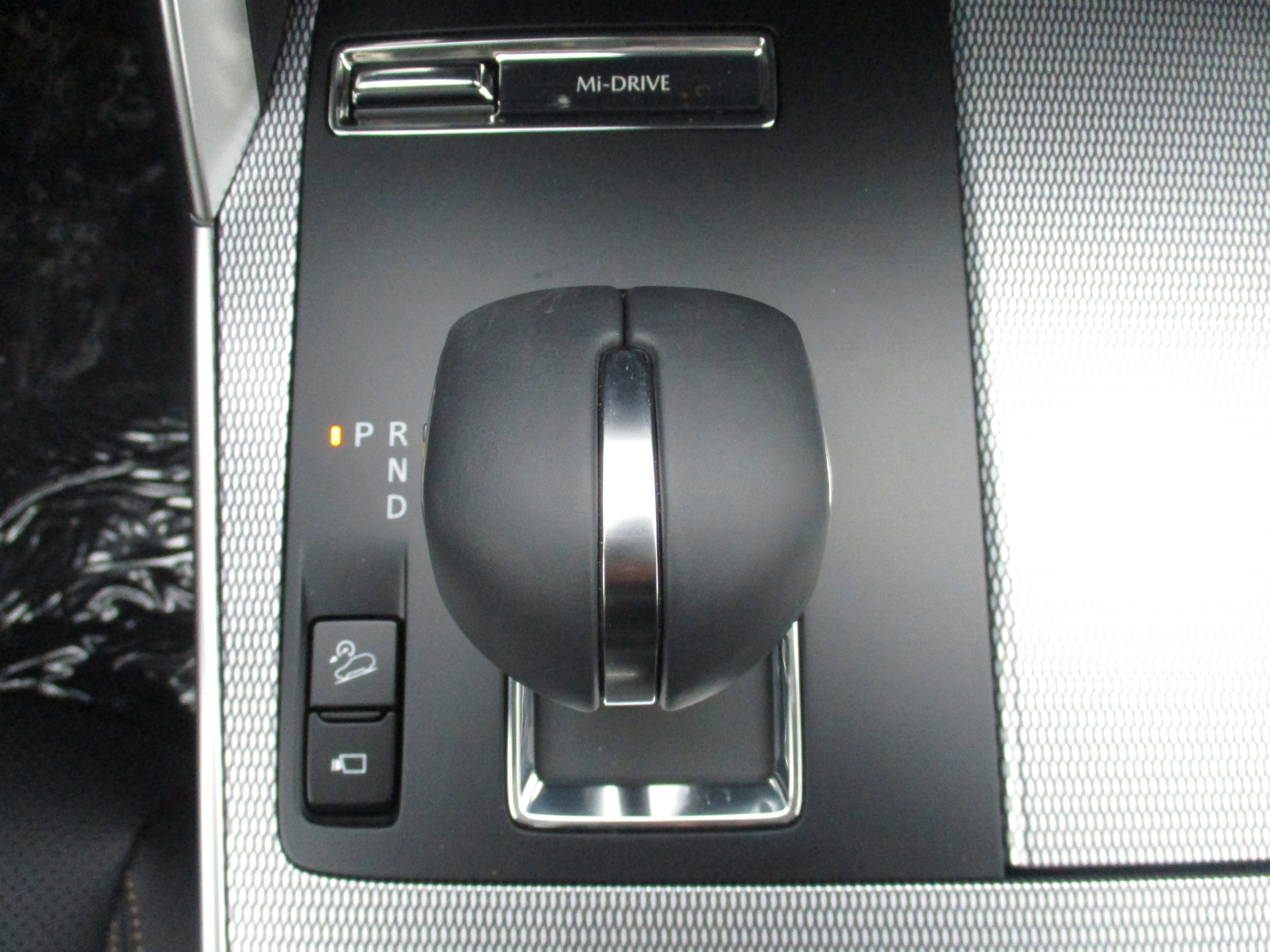 2026 Mazda CX-70 Premium Package - Photo 15