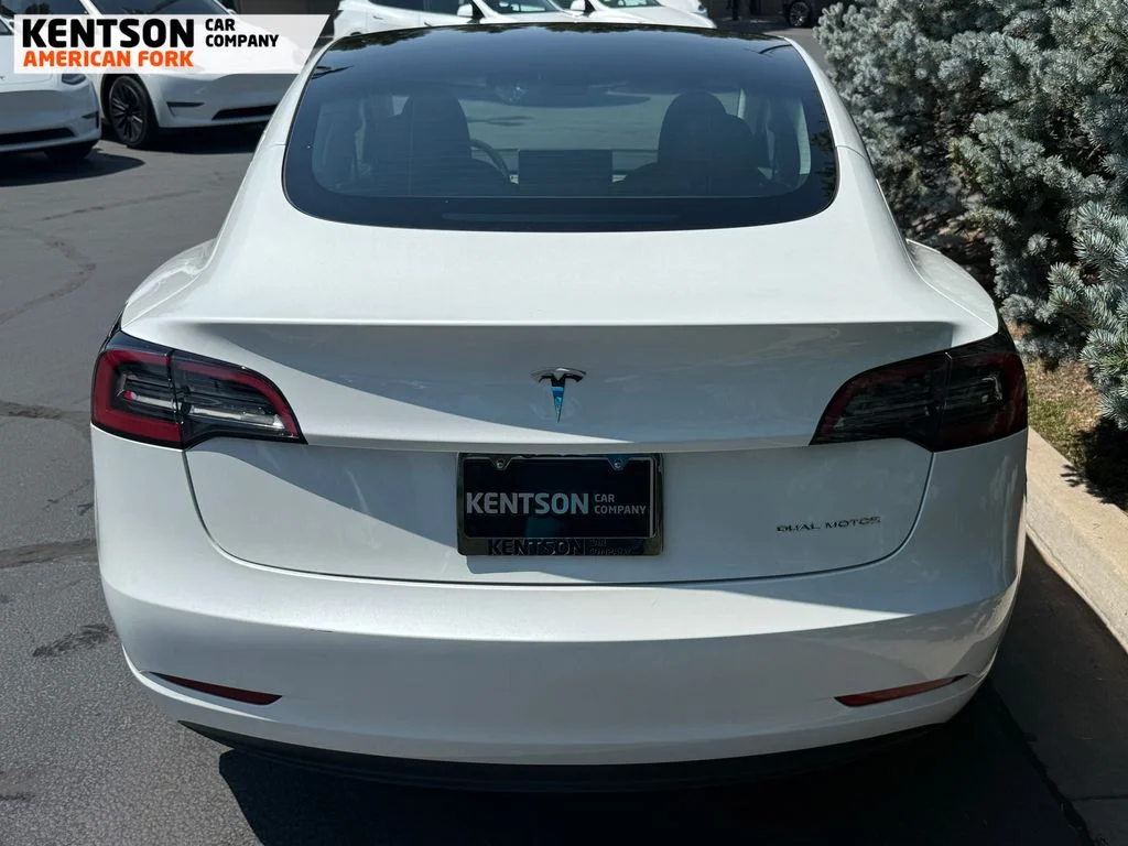 Used 2023 White Tesla Long Range image 7
