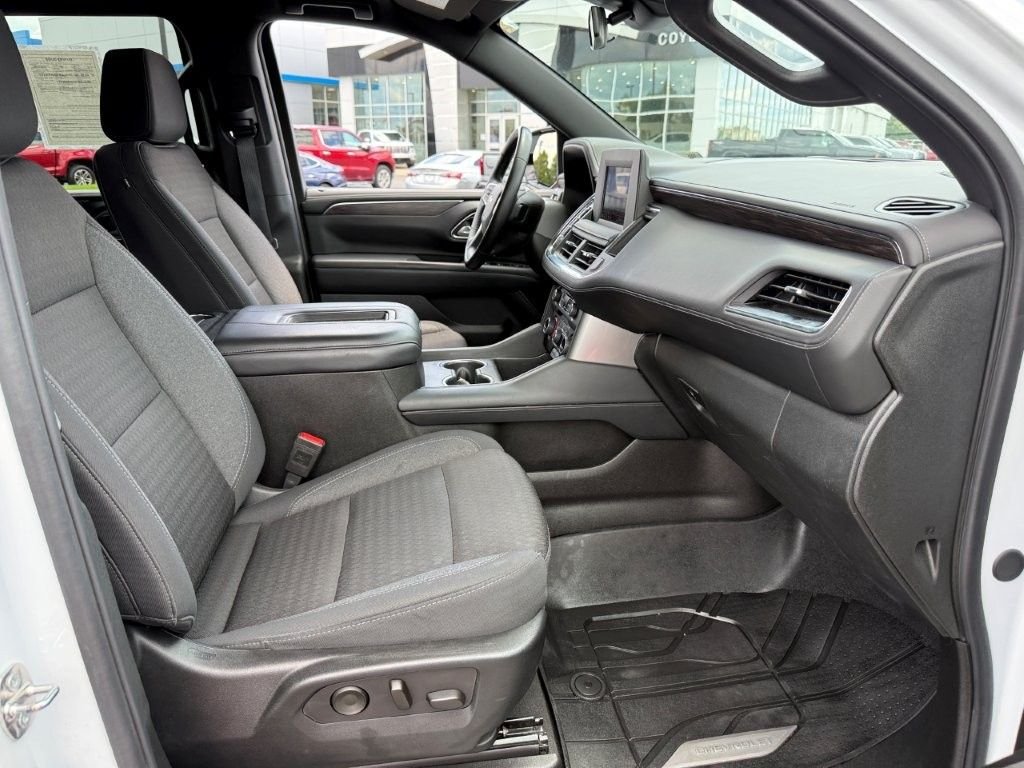 Used 2024 White Chevrolet LS image 23