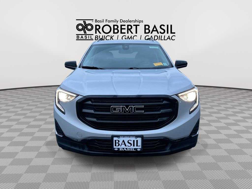 Used 2021 QUICKSILVER METALLIC GMC SLE image 3