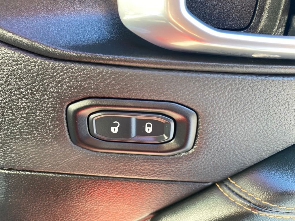 2024 Jeep Wrangler 4xe Sahara 4XE - Photo 14