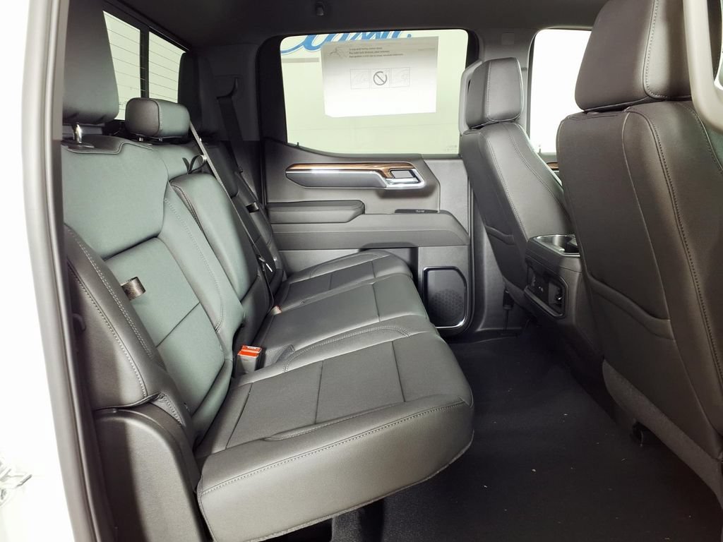 2026 Chevrolet Silverado 1500 LT - Photo 10