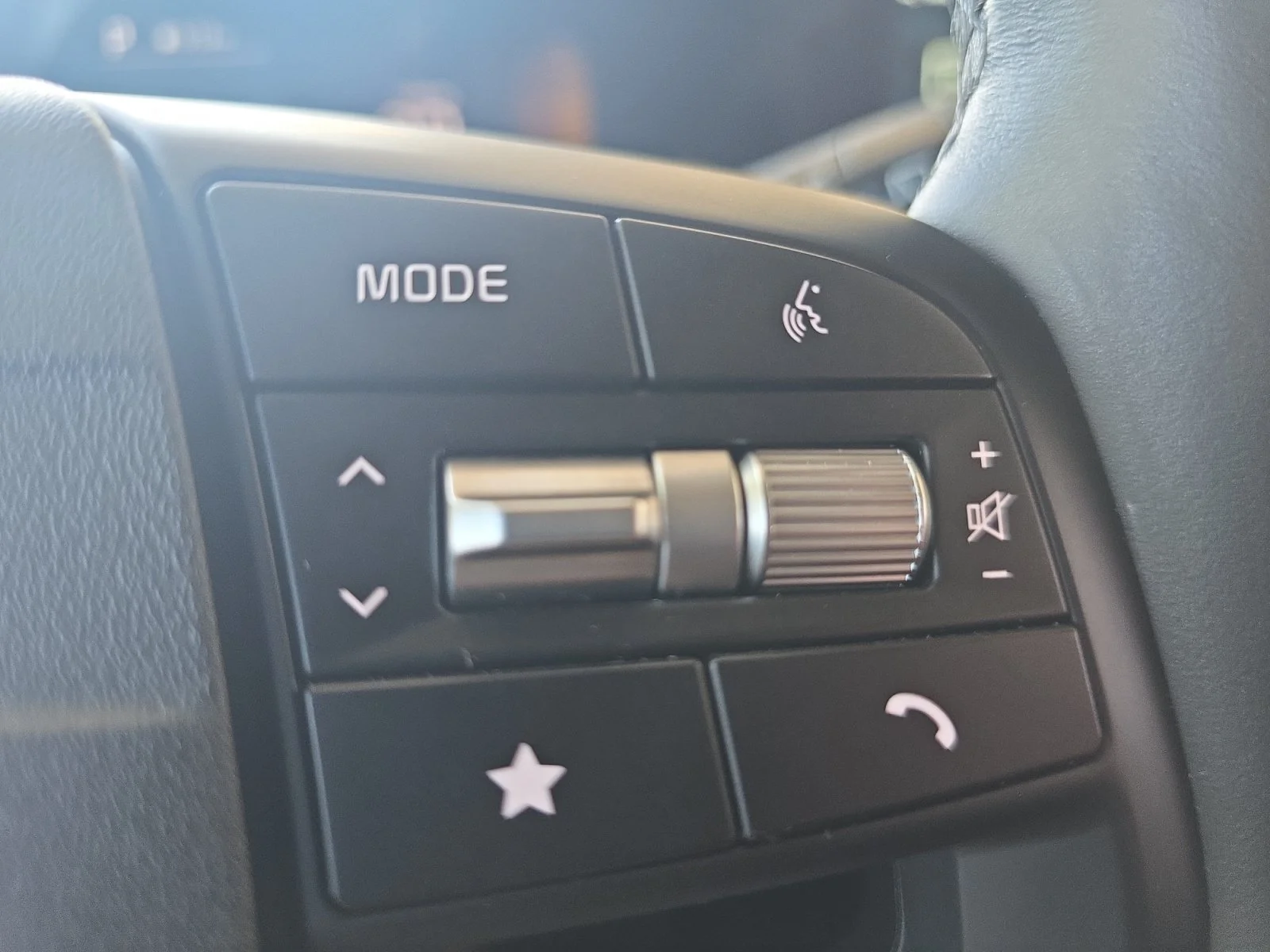 Certified Used 2026 Fusion Black Kia LX image 23