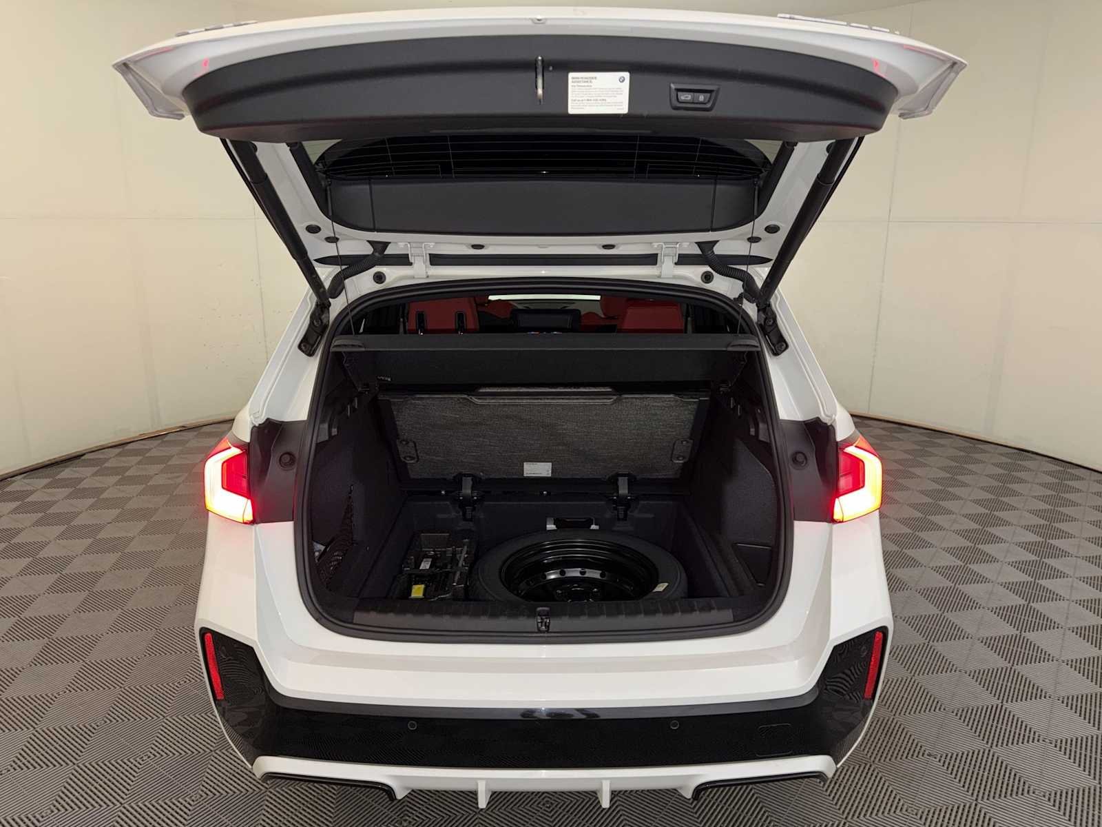 2023 BMW X1 28i - Photo 23