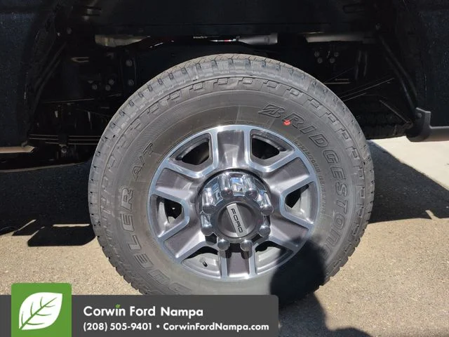 New 2026 Agate Black Metallic Ford Lariat image 34