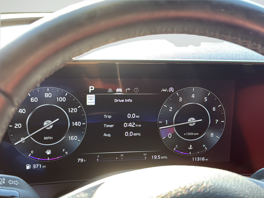 Used 2025 Black Kia SX image 38