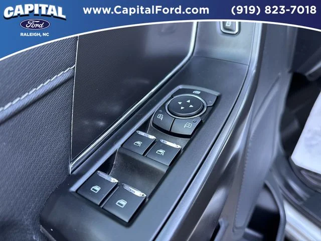 Used 2024 Silver Ford XLT image 21