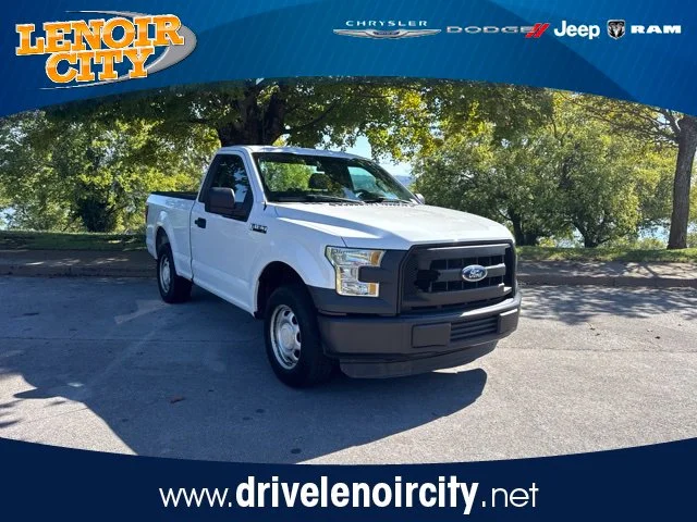 Used 2016 White Ford XL image 1