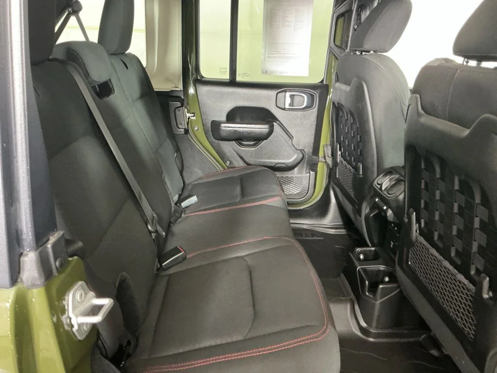 Used 2022 Green Jeep Unlimited Rubicon image 18