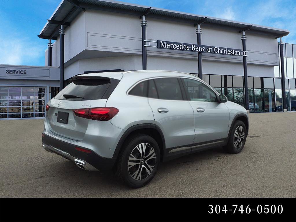 Certified Used 2025 Cirrus Silver Met Mercedes-Benz GLA 250 image 3