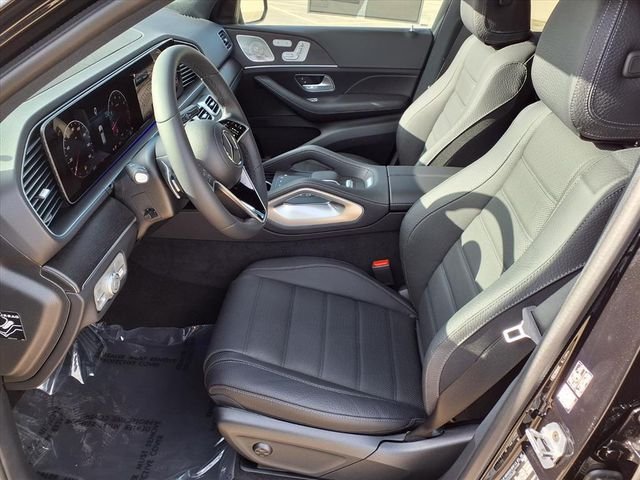 New 2025 Black Mercedes-Benz GLE 580 image 13