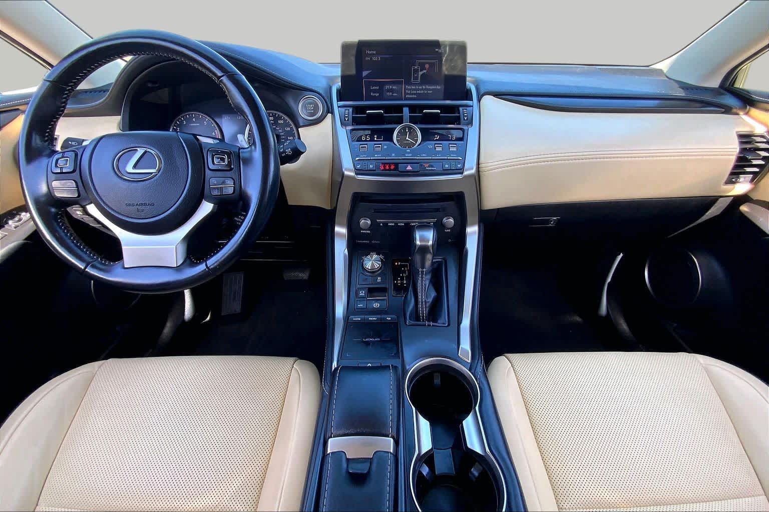 Used 2021 Matador Red Mica Lexus  image 15