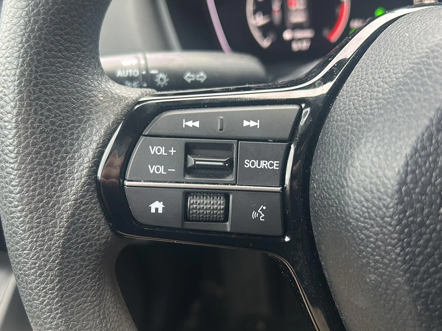 Used 2024 Crystal Black Pearl Honda LX image 14