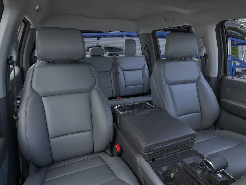 2025 Ford F-150 Lightning Flash - Photo 10