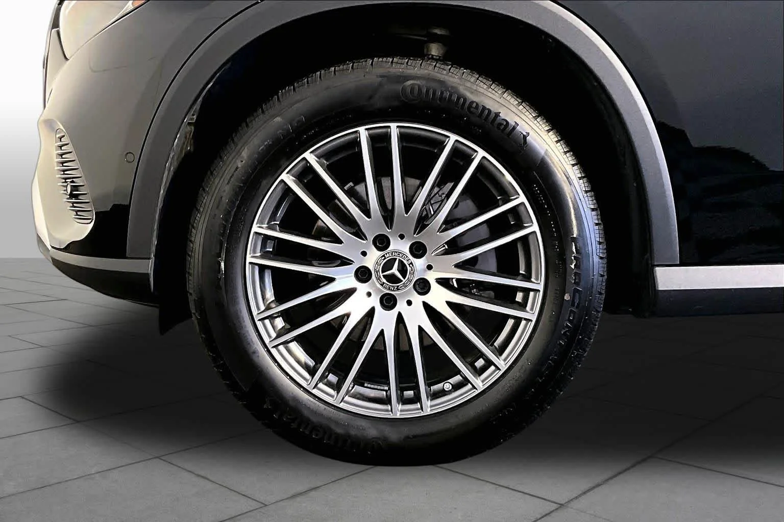 Certified Used 2026 Black Mercedes-Benz GLC 300 image 11