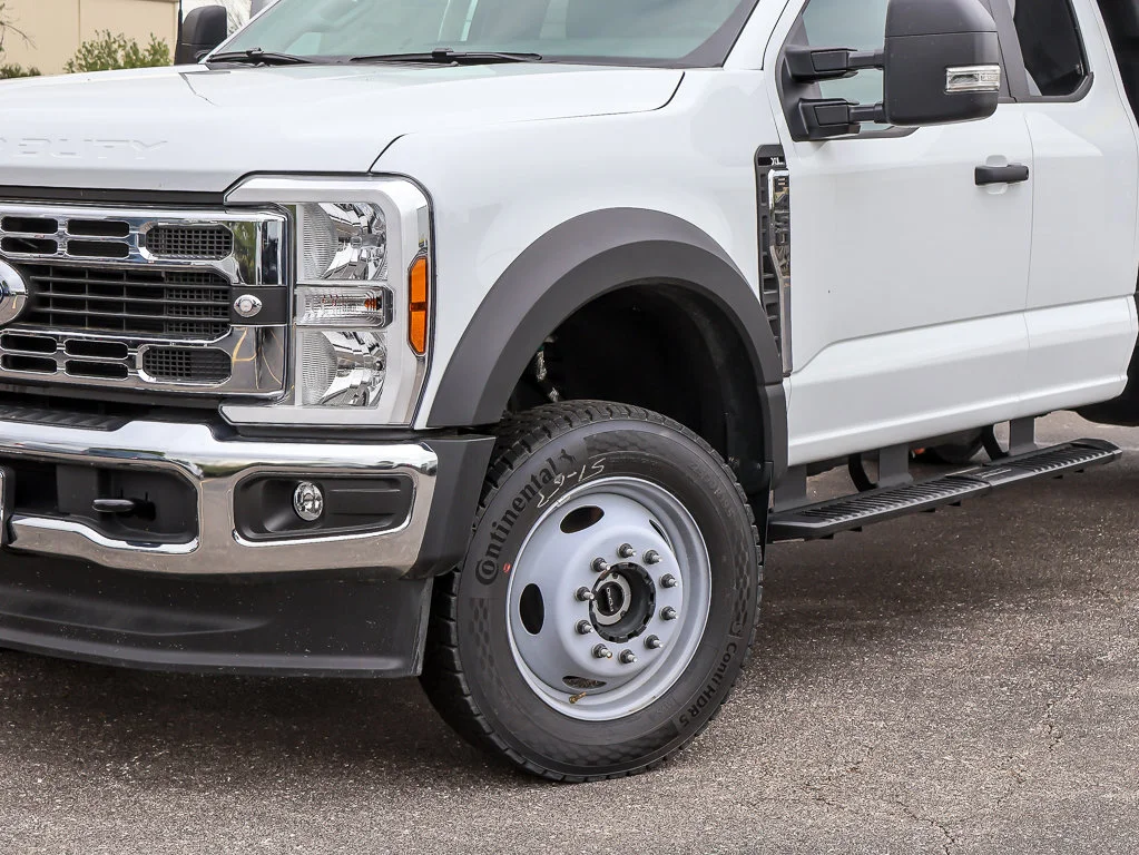 New 2026 Oxford White Ford 11' Dump Body image 3