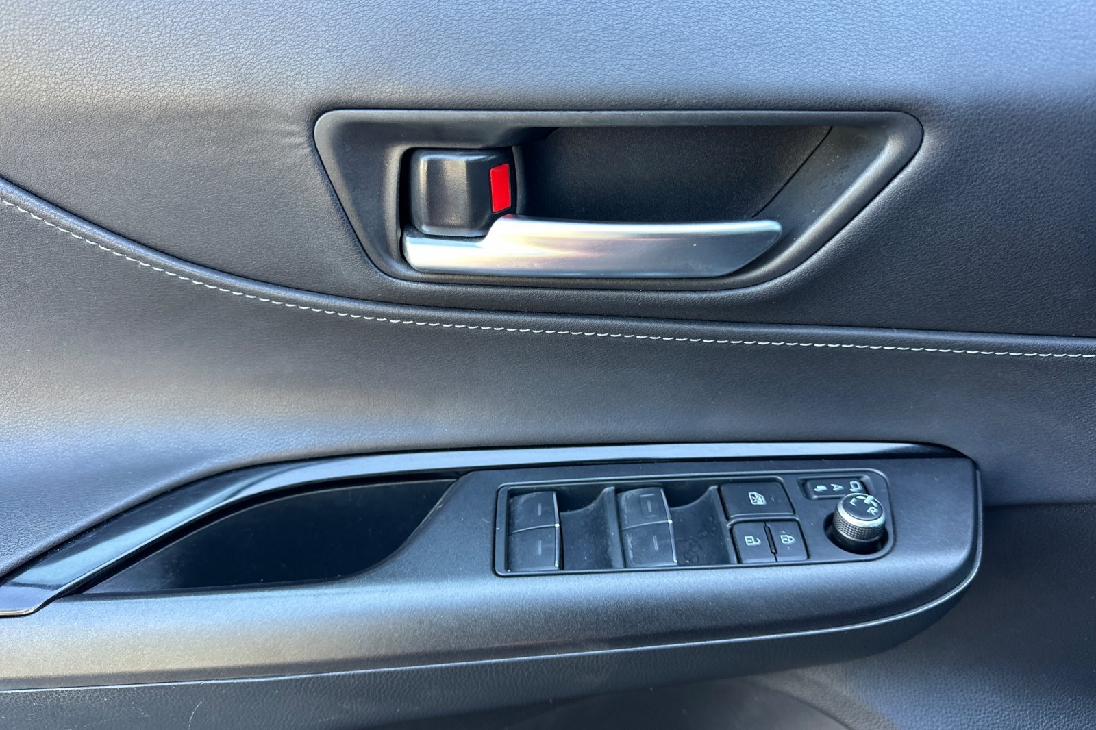 Used 2024 Coastal Gray Metallic Toyota LE image 11