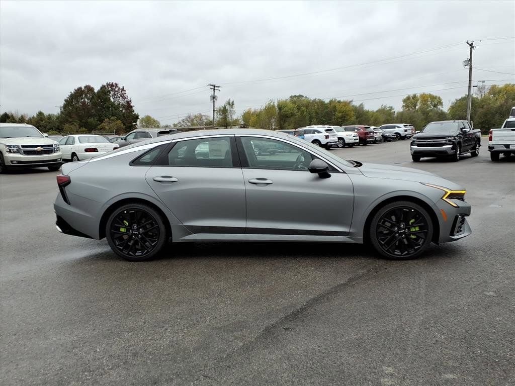 2026 Kia K5 GT - Photo 7