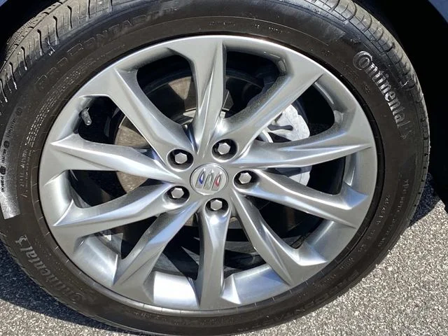 Used 2024 Blue Buick Avenir image 32