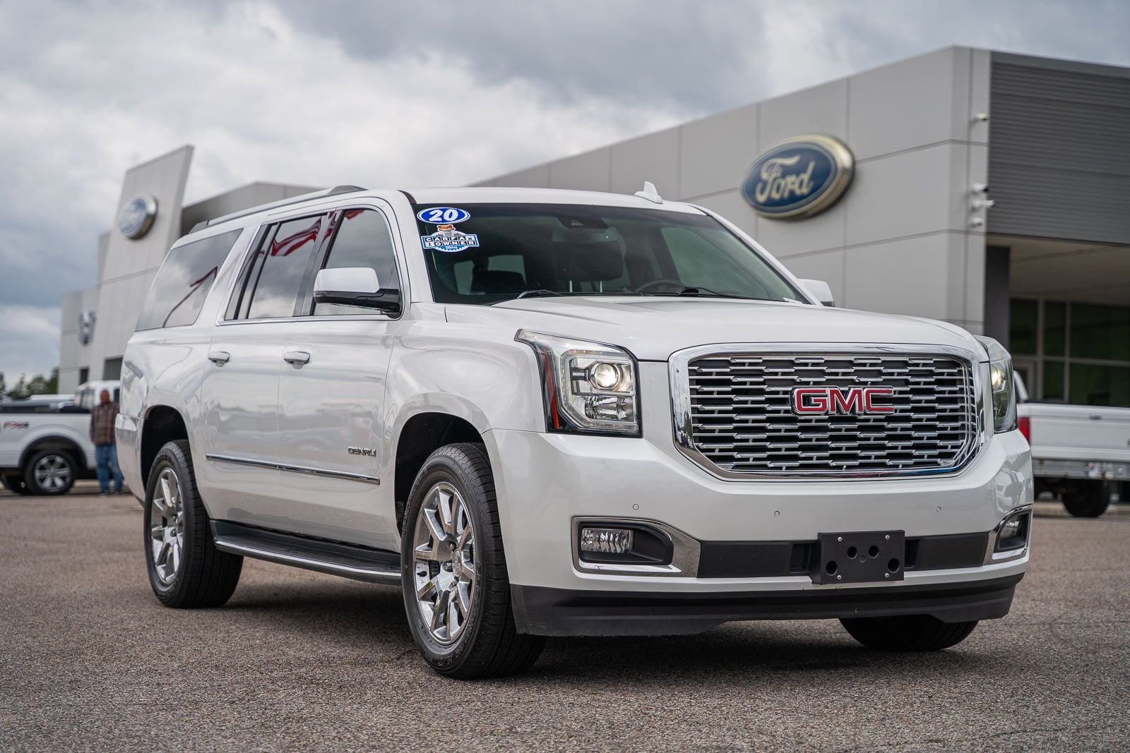 2020 GMC Yukon Denali 2WD's photo