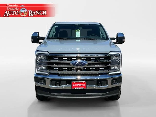New 2026 Glacier Gray Metallic Tri-Coat Ford F-350® Lariat® image 29