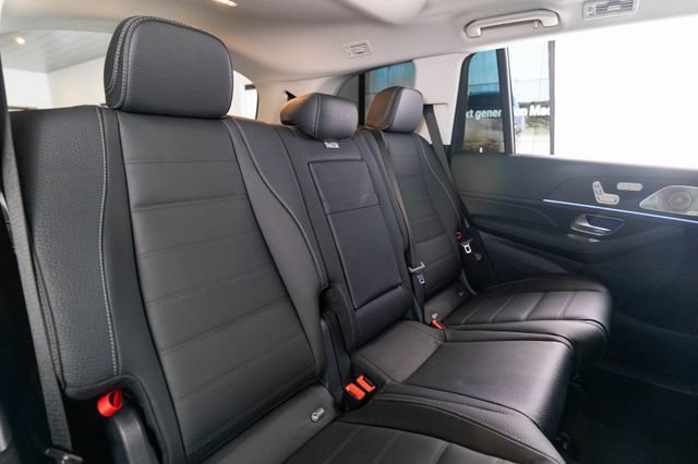New 2026 Obsidian Black Metallic Mercedes-Benz GLS 450 image 75