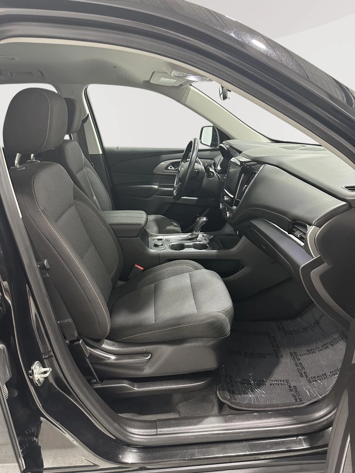 Used 2019 Mosaic Black Metallic Chevrolet LT Cloth image 26