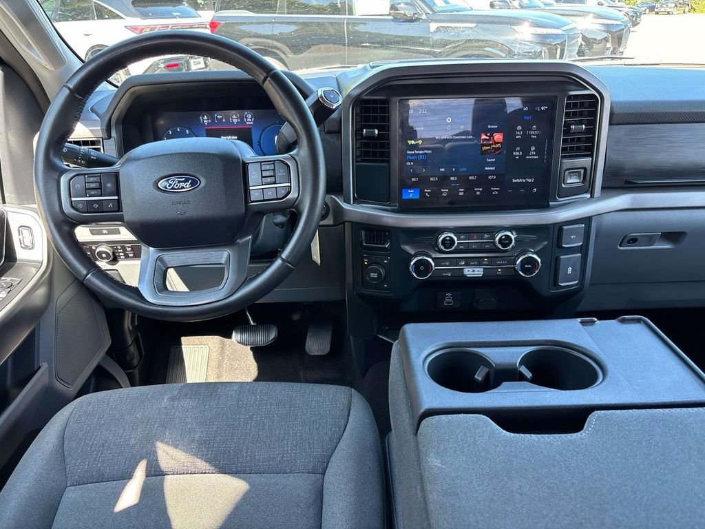 Used 2025 Gray Ford XLT image 14
