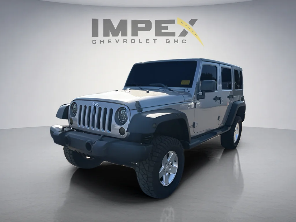 Used 2017  Jeep Sport image 1