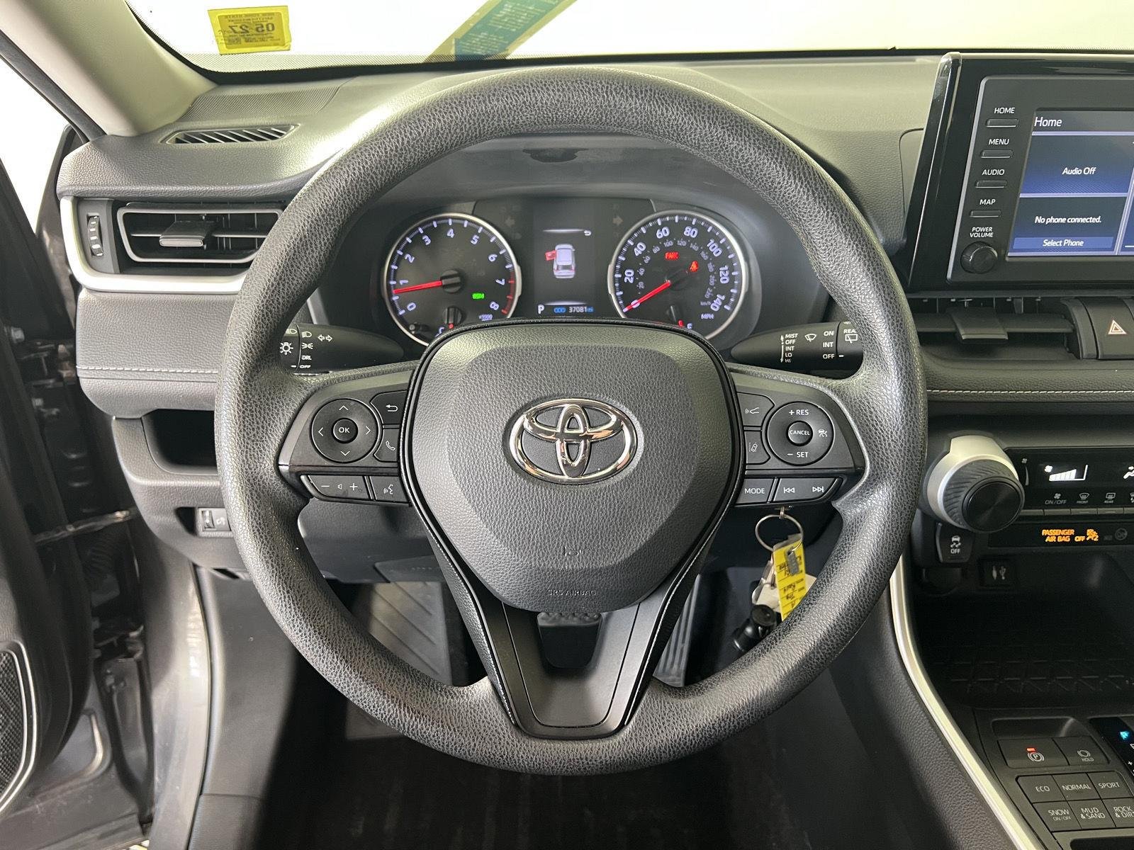 Used 2019 Magnetic Gray Metallic Toyota LE image 14