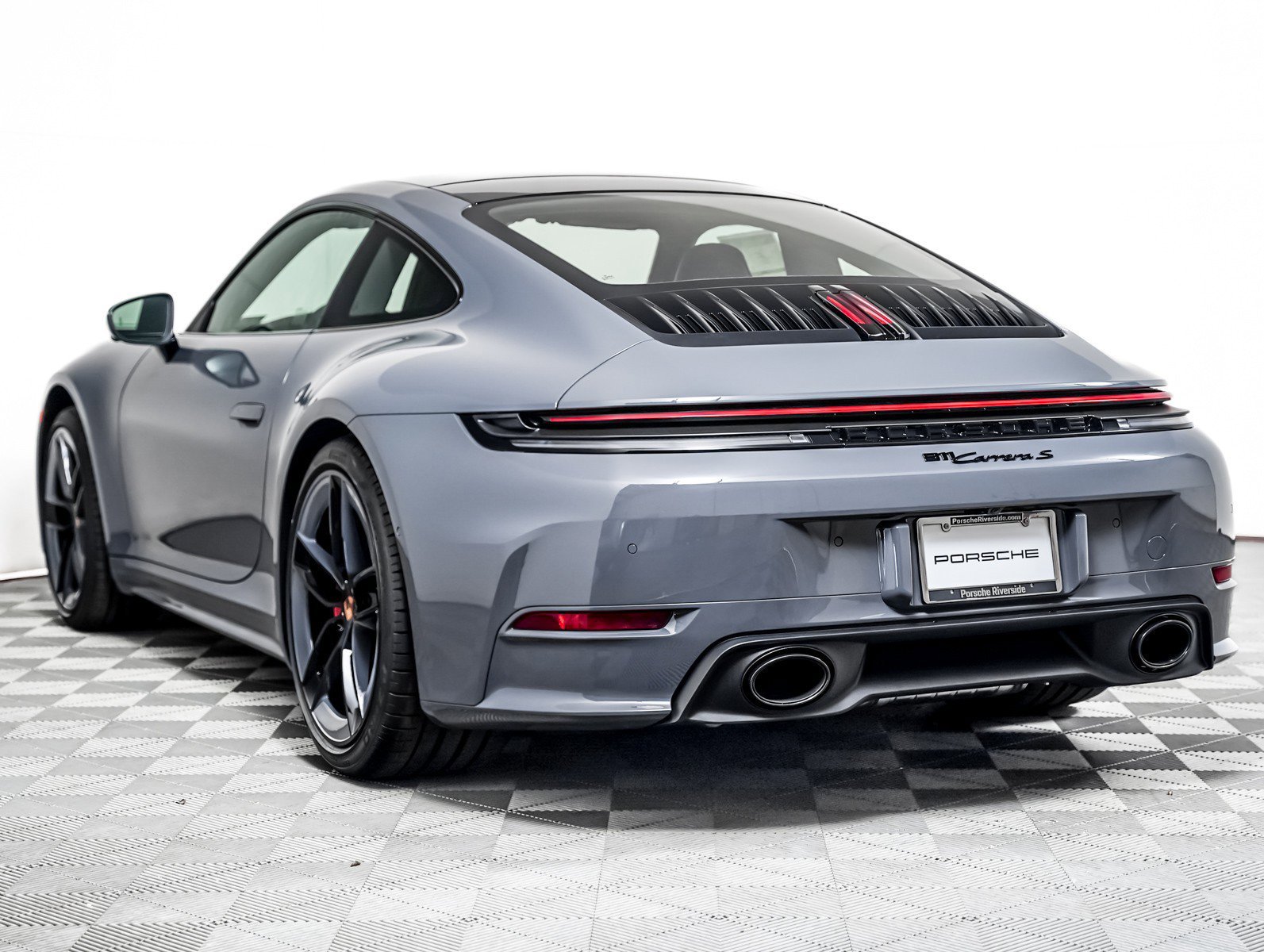 New 2026 SLATE GREY Porsche Carrera S Coupe image 3