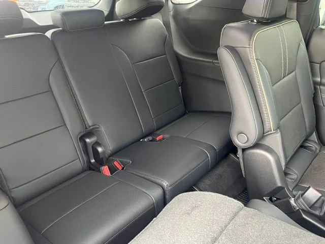 New 2026 Radiant Red Tintcoat Chevrolet High Country image 20