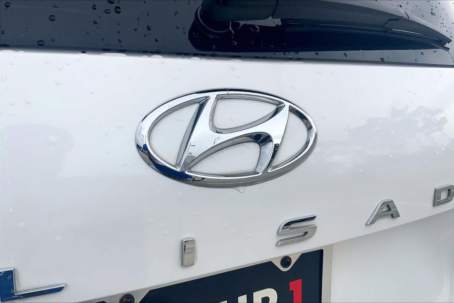 Used 2021 Hyper White Hyundai Calligraphy image 7